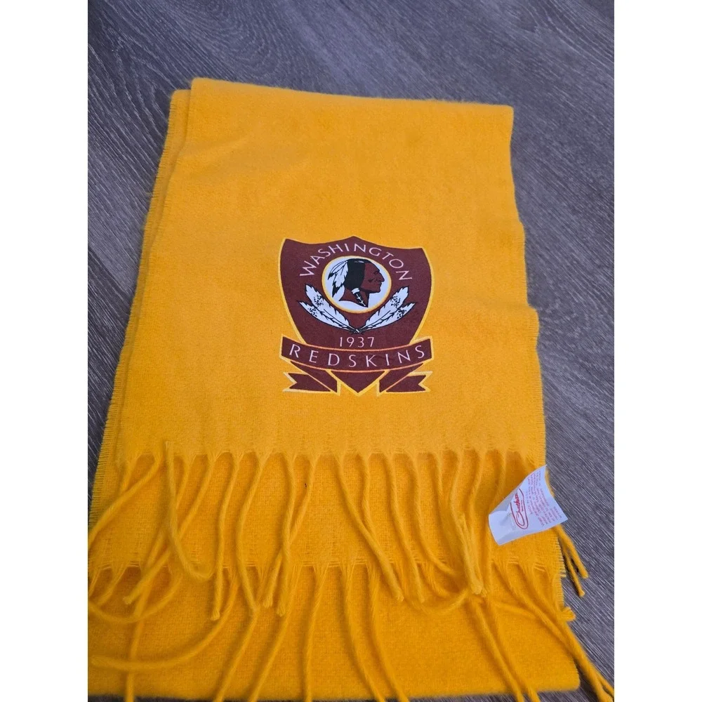 Washington Redskins Vintage Scarf Yellow Embroidered 1937 Crest Fringed Fan Gear
